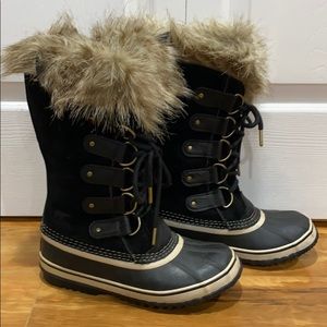 SOREL Joan of Arctic!